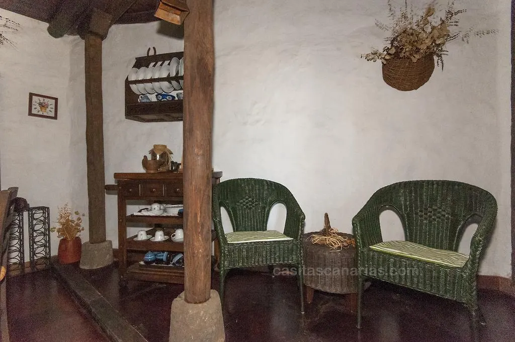 Las Mondonadas San Mateo  Holiday home
